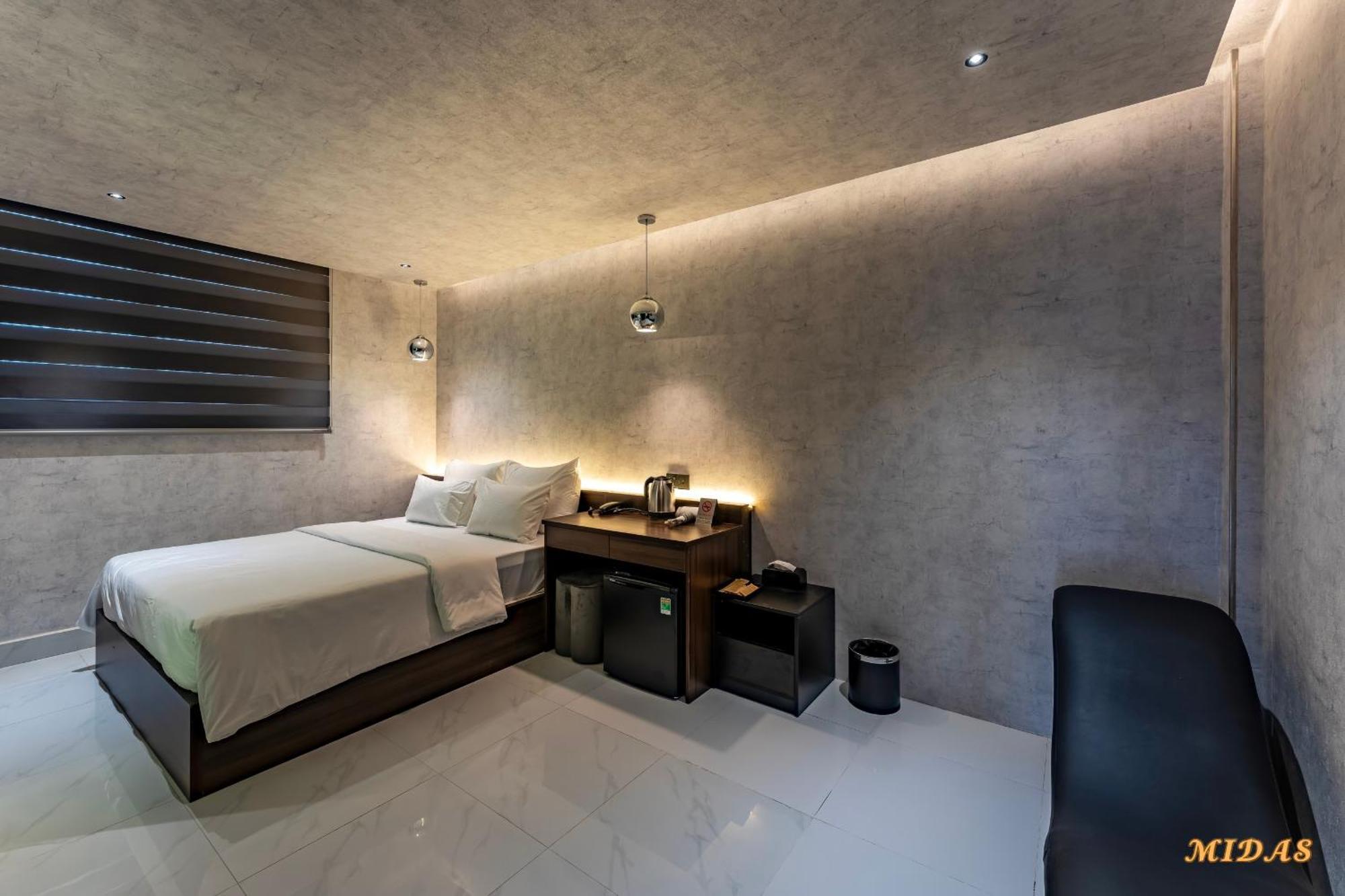 Midas Hotel 2 Ho Şi Min Dış mekan fotoğraf